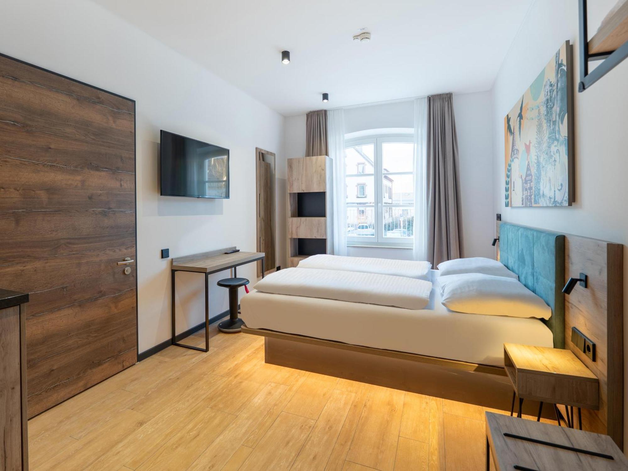 B&B Hotel Albstadt-Hbf Экстерьер фото