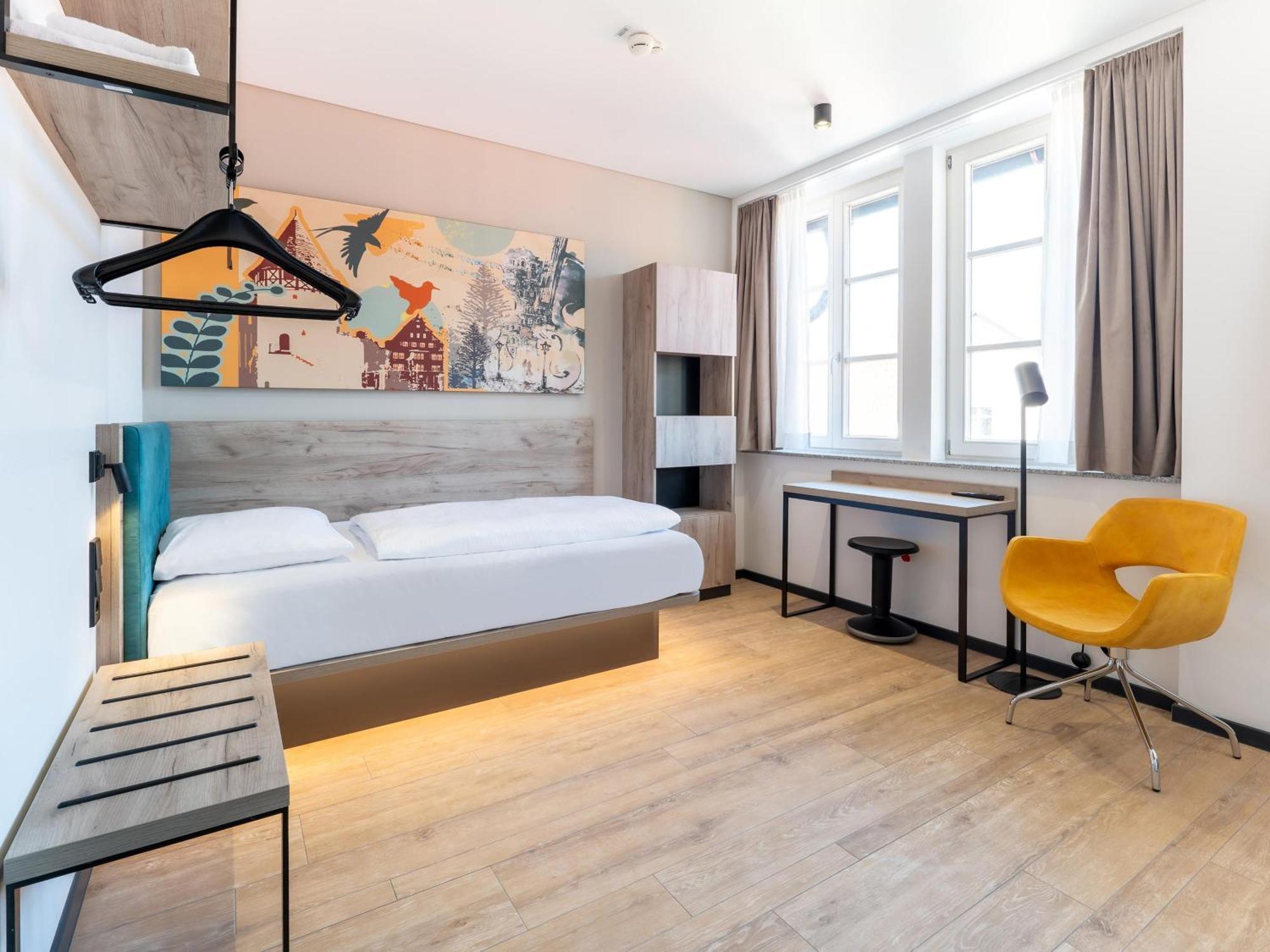 B&B Hotel Albstadt-Hbf Экстерьер фото
